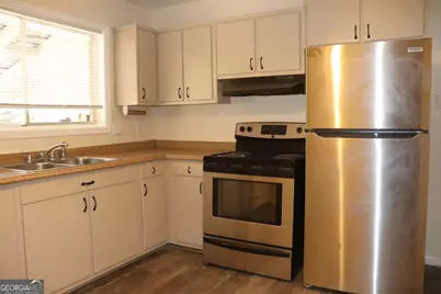 1697 Cardinal Road, Jonesboro, GA 30238 - Photo 2