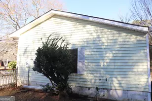 1697 Cardinal Rd, Jonesboro, GA 30238 - Photo 8