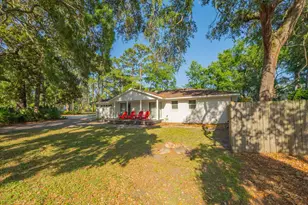 900 Mallery St, Saint Simons, GA 31522 - Photo 34