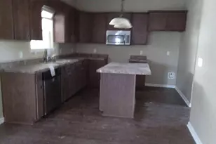 228 Cumberland Dr NE, Ludowici, GA 31316 - Photo 2