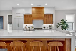 4012 Hazel Nut Ln, Atlanta, GA 30342 - Photo 12