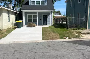 238 Millen St, Savannah, GA 31415 - Photo 1