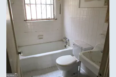 1989 Grant Road SW, Atlanta, GA 30331 - Photo 14