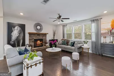 2105 Woodmarsh Circle, Auburn, GA 30011 - Photo 8