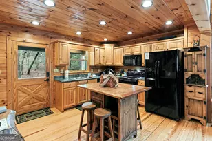 850 Mountain Lake Cir, Blue Ridge, GA 30513 - Photo 8