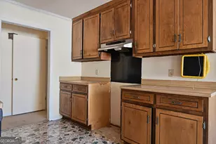 1237 Firestone Dr, Albany, GA 31707 - Photo 12