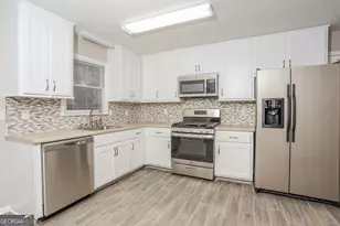 35 Little Deer Trail, McDonough, GA 30253 - Photo 6