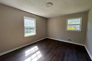 2000 Forest Dr, Fayetteville, GA 30214 - Photo 10