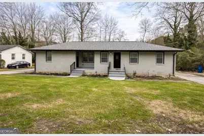 839 Commodore Drive NW, Atlanta, GA 30318 - Photo 2