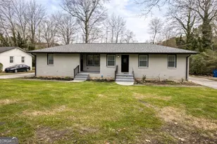 839 Commodore Dr NW, Atlanta, GA 30318 - Photo 2