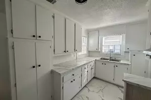 502 S Hull St, Sylvania, GA 30467 - Photo 10