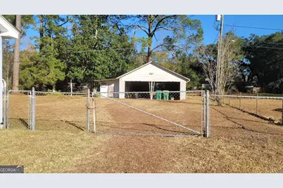 2614 Governor Street, Garden City, GA 31408 - Photo 4