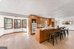 2865 White Ct NE, Conyers, GA 30012 - Photo 12