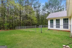 65 Shelby Bluff, Sharpsburg, GA 30277 - Photo 8