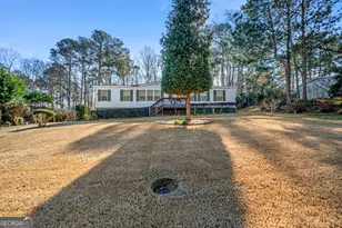 429 Graystone Dr, Winder, GA 30680 - Photo 2