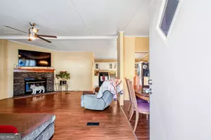 429 Graystone Dr, Winder, GA 30680 - Photo 8