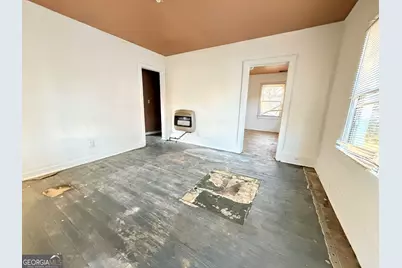 1502 E Roosevelt Avenue, Albany, GA 31705 - Photo 2