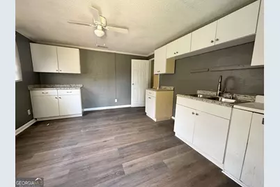 1410 E Roosevelt Avenue, Albany, GA 31705 - Photo 2