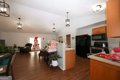 42 Deer Pointe Court, Lagrange, GA 30240 - Photo 16