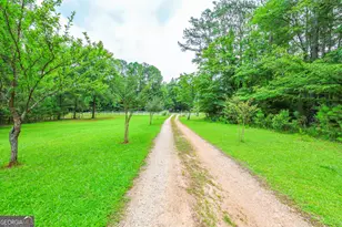 42 Deer Pointe Ct, Lagrange, GA 30240 - Photo 8