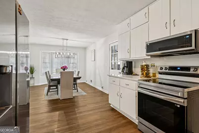 3760 Sunny Hill Drive, Loganville, GA 30052 - Photo 10