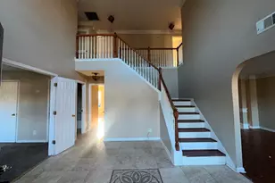 587 Wynmeadow Ct, Stone Mountain, GA 30087 - Photo 2