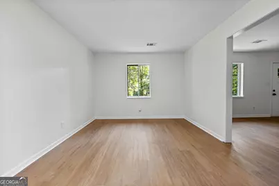 205 Pine Street, Barnesville, GA 30204 - Photo 16