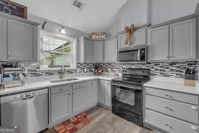 321 Tallassee Lane, Statham, GA 30666 - Photo 22