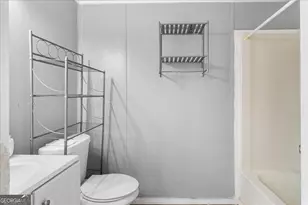 204 Fleetwood Dr, Fayetteville, GA 30214 - Photo 4