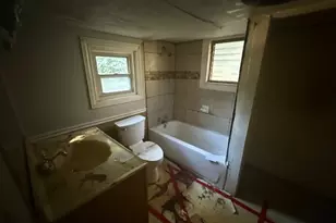 20 Johnson Rd NW, Atlanta, GA 30318 - Photo 12