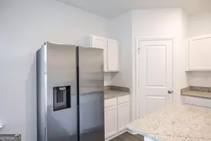 119 Bulloch Ct, Byron, GA 31008 - Photo 2