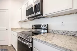 118 Bulloch Ct, Byron, GA 31008 - Photo 6