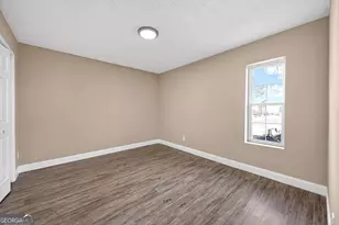 233 Goshen Ln, Woodstock, GA 30188 - Photo 4