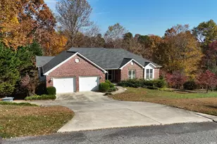 401 Pointe Willow Dr, Cleveland, GA 30528 - Photo 40