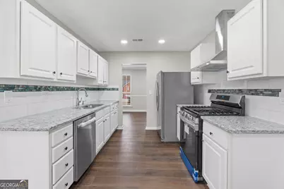 10768 Starling Trail, Hampton, GA 30228 - Photo 18