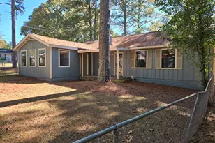 621 Maple Dr, Riverdale, GA 30274 - Photo 4