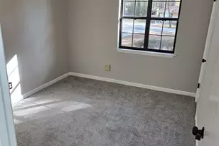 621 Maple Dr, Riverdale, GA 30274 - Photo 16