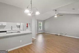 5452 Glen Haven Dr, Atlanta, GA 30349 - Photo 8