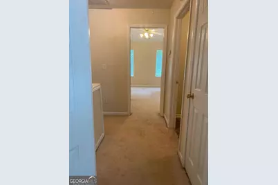 2858 Parkway Close, Lithonia, GA 30058 - Photo 8