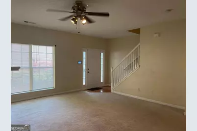 2858 Parkway Close, Lithonia, GA 30058 - Photo 2
