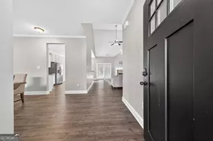 180 Hunters Chase Ct, Eatonton, GA 31024 - Photo 2