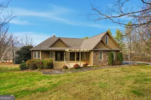 146 Deer Ridge Rd, Franklin, NC 28734 - Photo 2