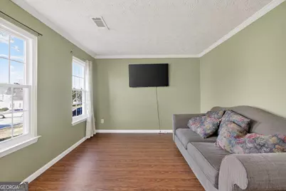 2792 Brandon Lake Drive, Snellville, GA 30039 - Photo 6