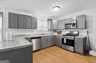 2792 Brandon Lake Dr, Snellville, GA 30039 - Photo 22