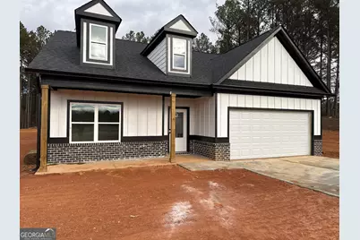 2113 N. Hicks, Toccoa, GA 30577 - Photo 1