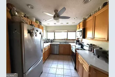 144 Cherry Point Drive, Saint Marys, GA 31558 - Photo 6