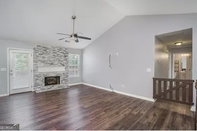 5060 Meadow Overlook, Cumming, GA 30040 - Photo 2