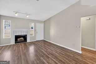 2820 Robinson Wood Dr, Riverdale, GA 30296 - Photo 8