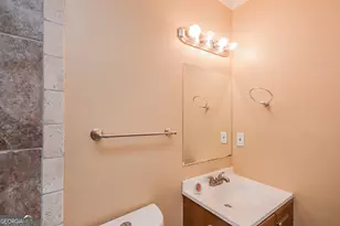 1912 Singer Way, Lithonia, GA 30058 - Photo 10