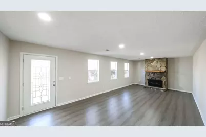 6668 Prinston Circle, Douglas, GA 30135 - Photo 4